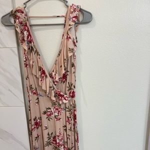Francescas floral dress with tags on